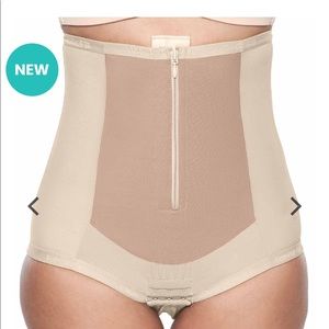 Bellefit Maternity Corset Size Large NWT!!